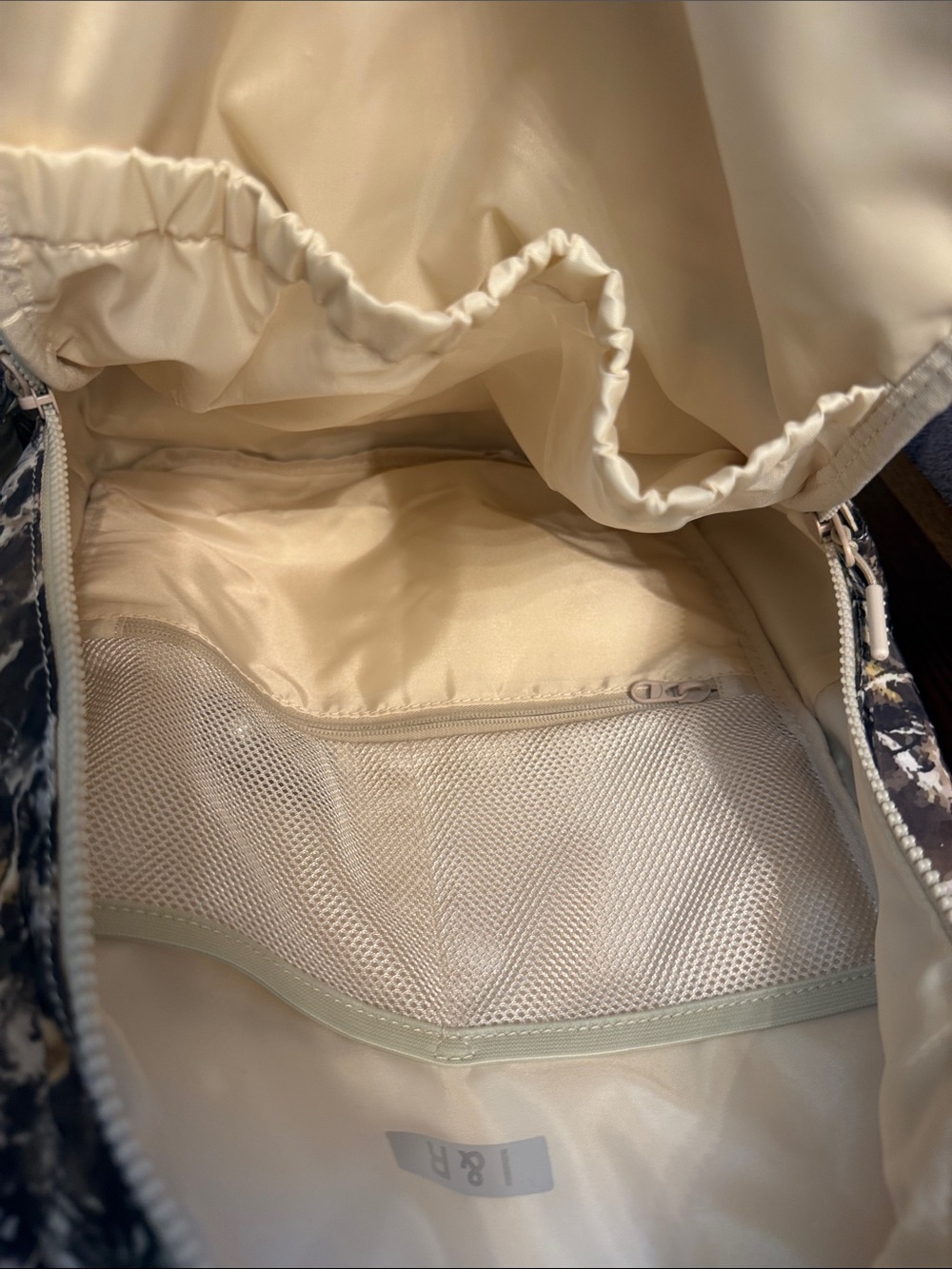 Iris and Rainbow new woodsy full size back pack. Great condition only used once. - Picture 2 of 5